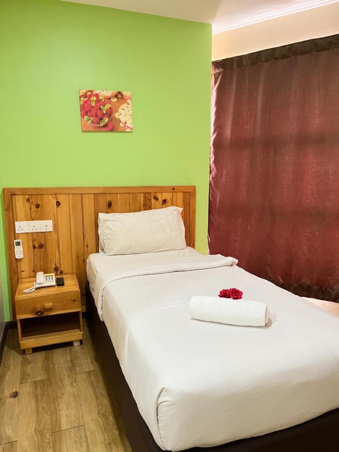 Apple Hotel Шах-Алам Экстерьер фото